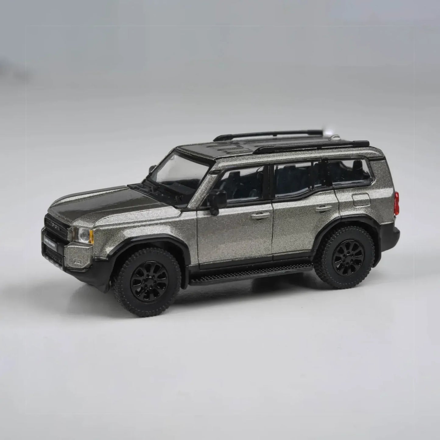 Para64 2024 Toyota Land Cruiser LC 250 Prado Meteor Shower LHD 1:64 Scale Diecast Model Car