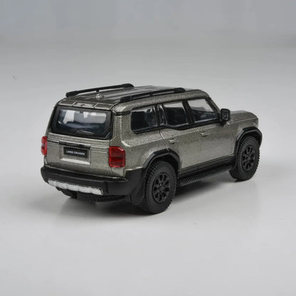 Para64 2024 Toyota Land Cruiser LC 250 Prado Meteor Shower LHD 1:64 Scale Diecast Model Car