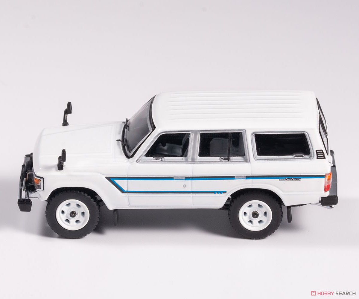 GCD 1:64 Toyota Land Cruiser LC60 60 Series White