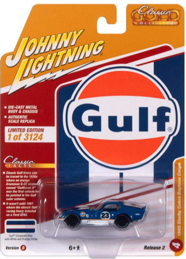 Johnny Lightning JLCG019 Classic Gold VER A 1972 Chevy Vega GT Green Poly Johnny Lightning JLCG019 Classic Gold VER A 1972 Chevy Vega GT Green Poly