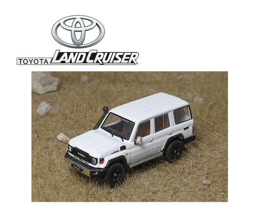 GCD 1:64 Toyota Land Cruiser (J76) 2023 LHD – White - 76 Series