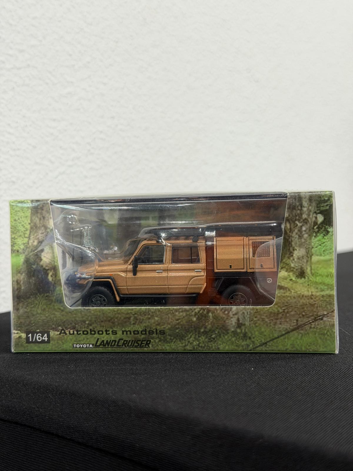 Autobots Models Toyota Land Cruiser 79 Series 1:64 Scale Diecast Model