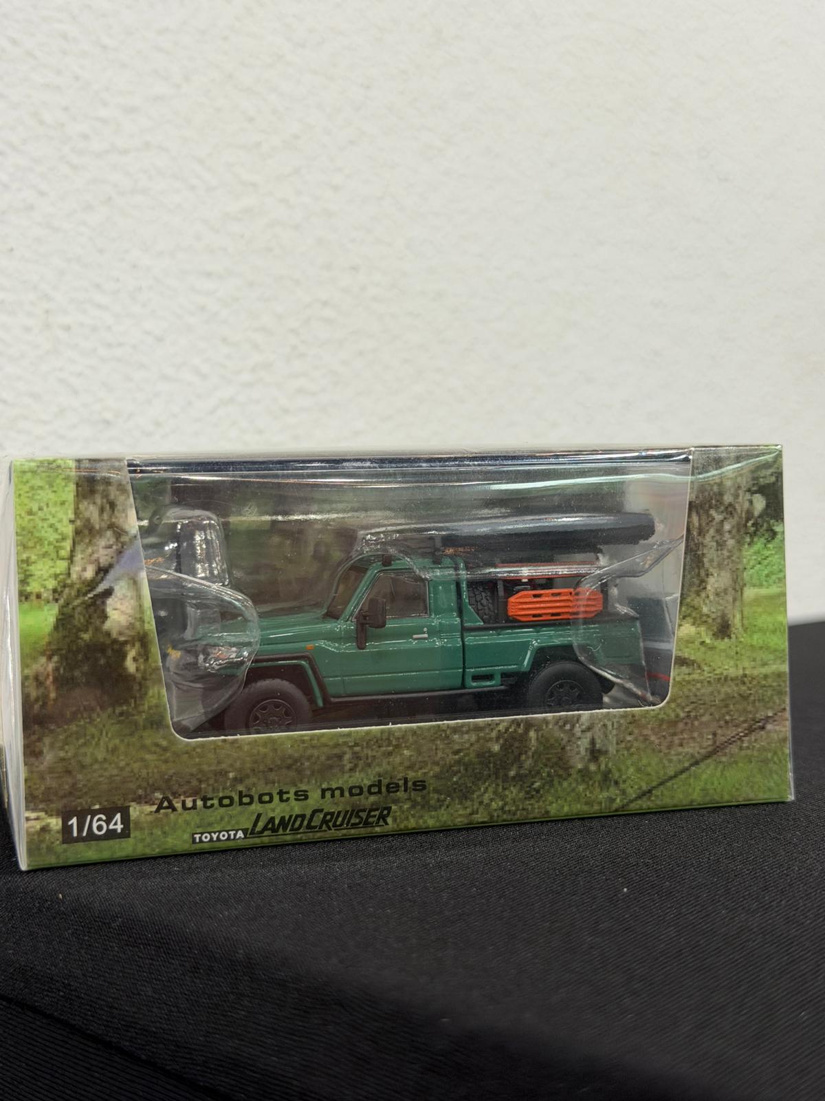 Autobots Models Toyota Land Cruiser 79 Series 1:64 Scale Diecast Model