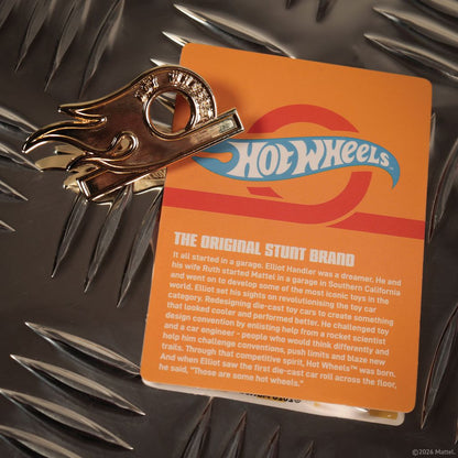 Hot Wheels - Mystery Pin Badges CDU Containing 12 Packs