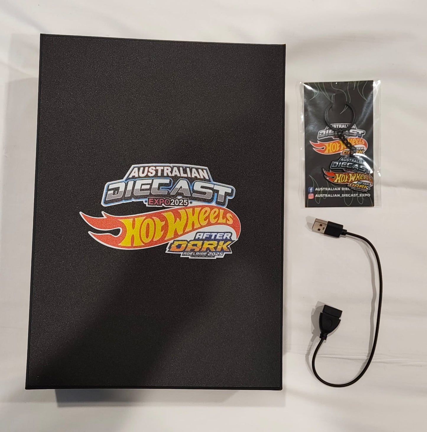 2025 Australian Diecast Expo Dinner Car and Pack - Porsche 911 Carrera RS 3.8 Left Facing - Exclusive