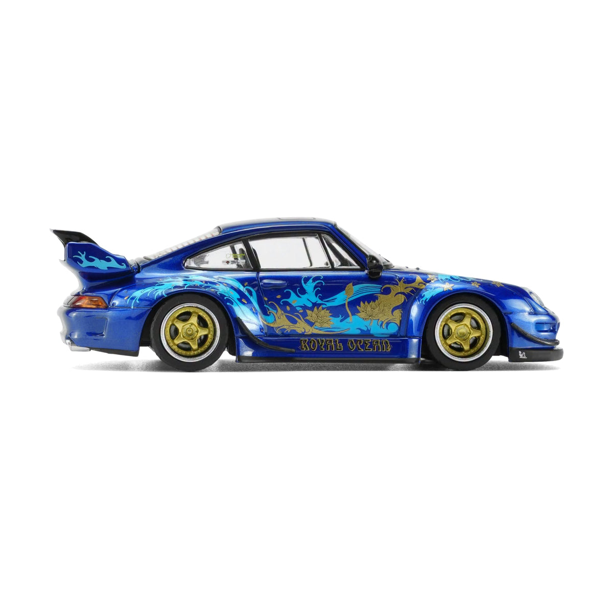 Motorhelix 1:64 RWB 993 Royal Ocean M62206 – side view