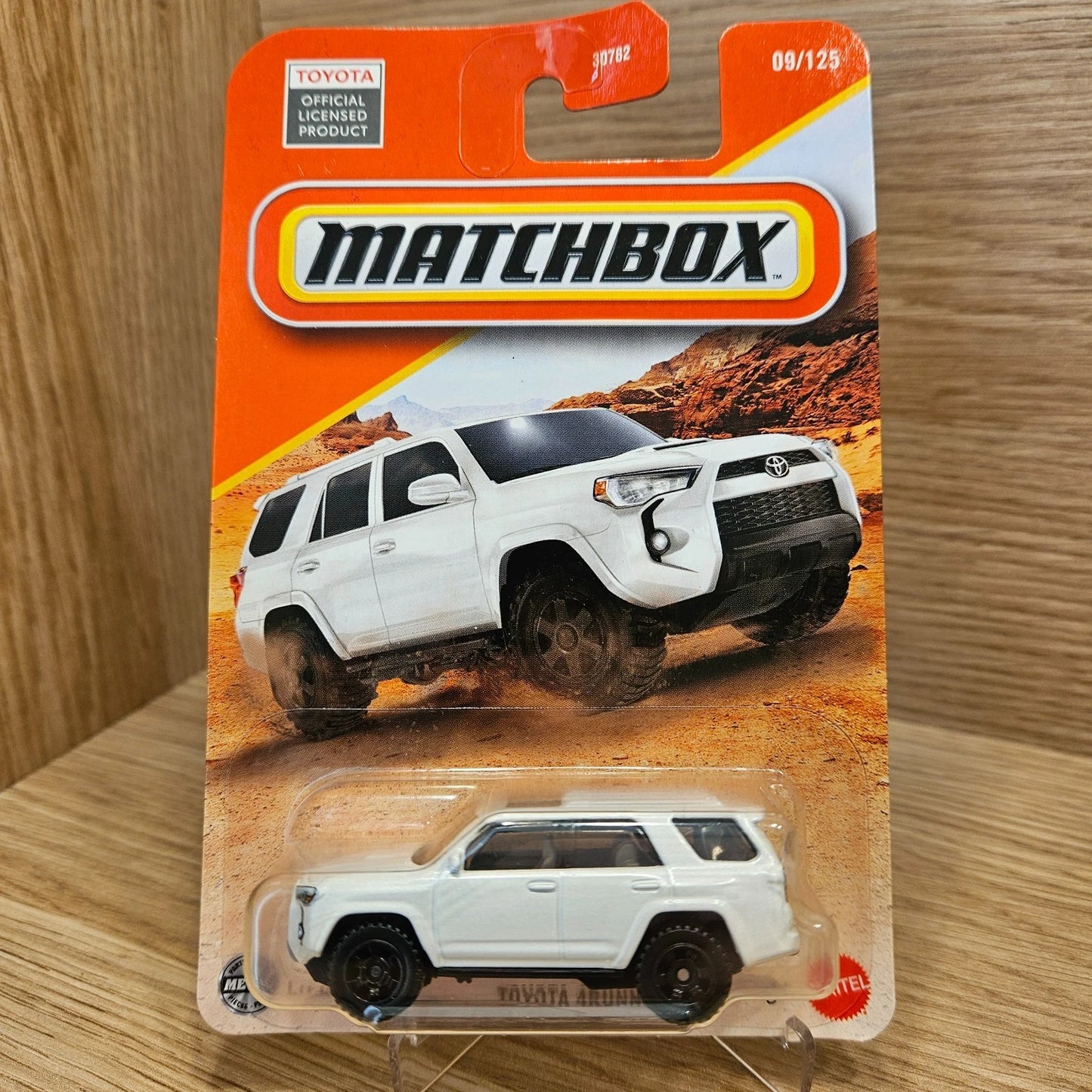 Matchbox Car Collection 2025 Mix 8H Vehicles Long Card