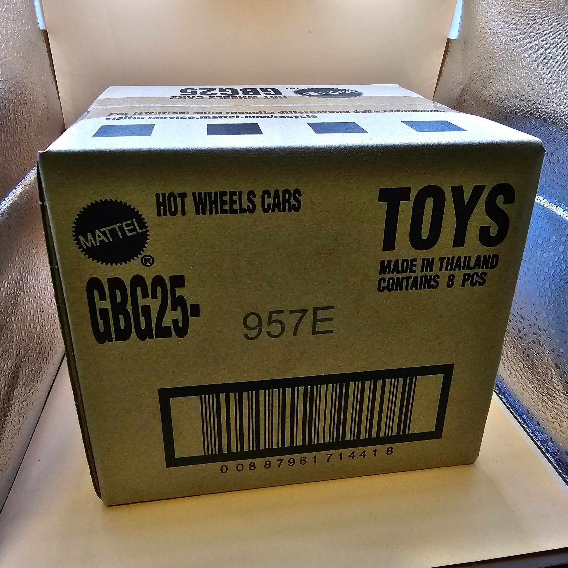 Mario Kart Hot Wheels 2023 Mix 5 Vehicle Case of 8